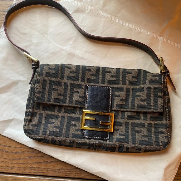Vintage FENDI Zucca Baguette - Picture 1 of 16